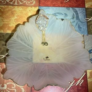 Arte Murano Art Glass Frosted Glass Pedestal Grapes Bowl Flower With Gold Trim